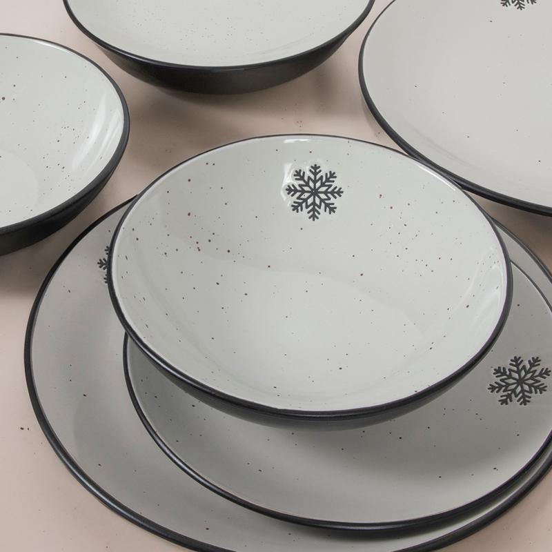Gespikkelde bordenset - zwart met sneeuwvlok - 8