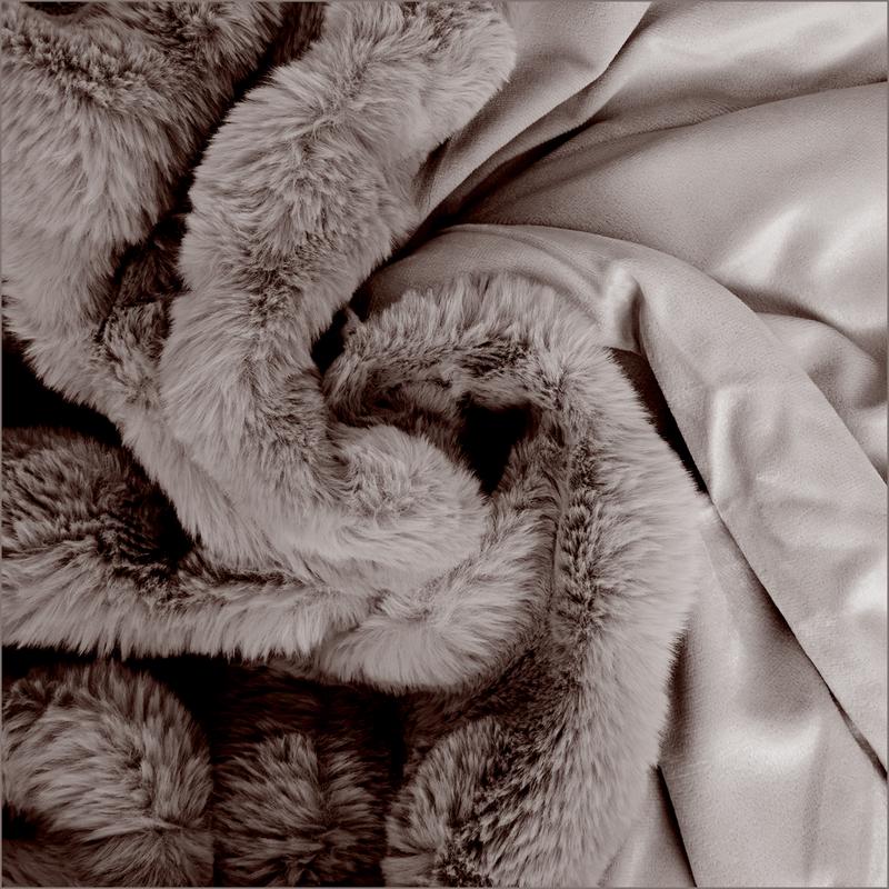 Pom Pom Fur plaid met kussens - taupe - 4